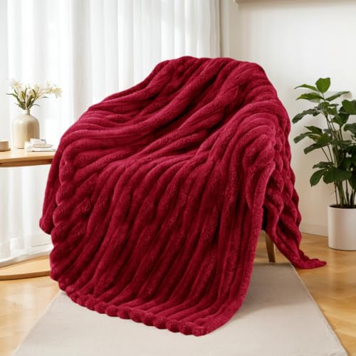 Exclusivo Mezcla Fleecefilt för soffa, supermjuk 3D-randig jacquard, sängfilt, lätt fluffig och mysig filt för alla årstider, 127 x 152 cm, djupröd filt | Mjuka andningsbara mysiga sängfiltar, lätta plysch fluffiga luddiga jacquard-dekorativa filtar