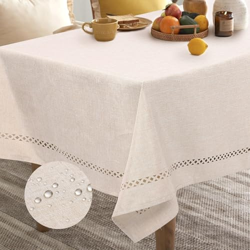 Gugxiom Leinen Optik Tischdecke, Wasserabweisend Tischdecke Abwaschbar, Rectangle Table Cloth für Esstisch, Couchtisch, Dinnerparty, Outdoor-Camping, Hochzeit (cremefarben, 140 x 240 cm)