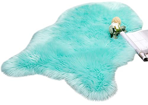 MIULEE Faux Fell Teppich Flauschig Unregelmäßig Bogen 60x90 cm Blau | Weiche Warm Modern Bodenmatte Sofa Matte Kunstfell Dekofell Bettvorleger Wolle Longhair Optik Gemütliches