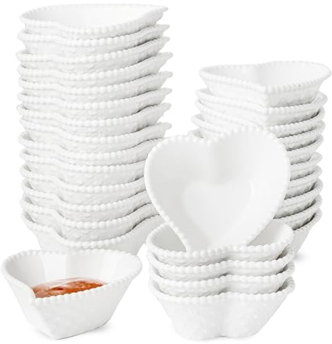 UIBFCWN Herzförmiges Keramik Dip Schüsseln Set von 30, 1.7 Oz Weiß Dip Pinch Schüssel, Saucenschalen, Sojasauce Gerichte, Mini Schüsseln für Charcuterie Board, BBQ, Fingerfood Gewürzschalen