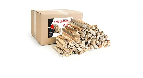 Anzündholz 8 kg | Kammergetrocknetes Kaminholz zum Anzünden | ca. 17cm Anzündstäbchen aus Nadelholz | Ofenfertiges Anmachholz im Karton für Kamin, Ofen, Grill & Feuerschale