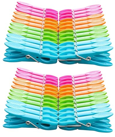 Pinzas de plástico colorido con diseños robustos para secar tenedores interiores interiores ropa de tela gruesa al aire libre.