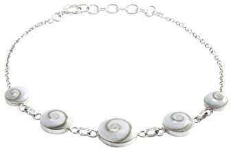 Silverly Shiva-Auge-Muschelarmband aus Sterlingsilber für Damen | 5 Weiße Muscheln an einer Kabelkette | Ozean-Boho-Schmuck | Strandgeschenk für Ehefrau oder Freundin | Dünne Ketten-Stapelarmbänder