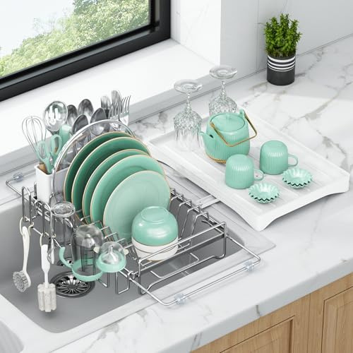 Aufworld Égouttoir de Vaisselle Extensible, INOX 304 antirouille avec égouttoir intégré, séche-Vaisselle au-Dessus de l’évier pour Plan de Travail, Porte-ustensiles et Porte-Tasses