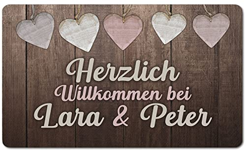 Ferocity PERSONALISIERTE Fußmatte Lustiger Fußabstreifer; Waschbarer Fußabtreter für Innen und Außen vor der Tür, ins Haus, zum Auto Motiv Holzherzen [140]