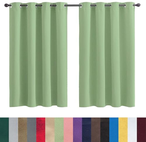GAIFNAG Wohnzimmer Vorhänge, Verdunkelungsgardine 250 x 270 cm Blickdicht Abdunkelnd, Größe Und Farbe Wählbar Thermo Vorhang Gegen Kälte Und Hitze für Hotels Büros Wohnzimmer, Zart Grün