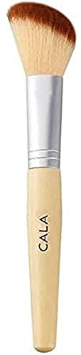 CALA. Blush pour le Contouring BAMBOO Angled Contour Brush