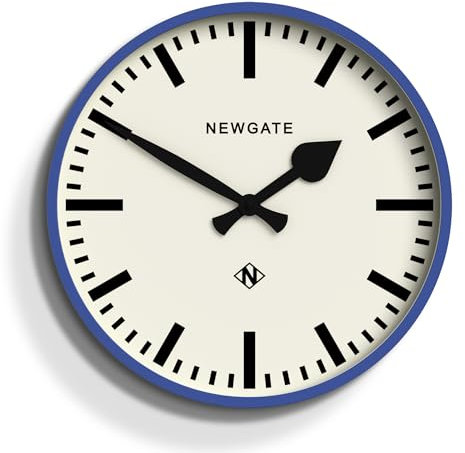 Newgate® Number Three Railway orologio da parete | Orologio da stazione moderno di ispirazione retrò | Blu | Quadrante degli indici | Stile metà secolo per cucina