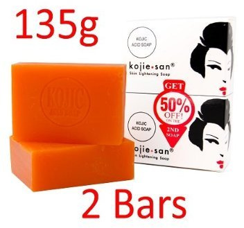 Kojie San Haut aufhellen Kojic Acid Soap 2 Takte -135g Fades Altersflecken, Sommersprossen und andere Anzeichen von Sonnenschäden