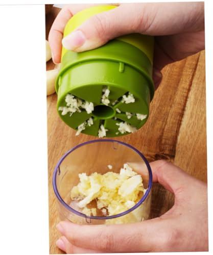 TOPPERFUN Presse Ail Plastique Multifonction avec Conteneur de Rangement Hachoir à Ail de Noix Gadget de Cuisine Lavable Au Lave Vaisselle Vert et Vert Foncé