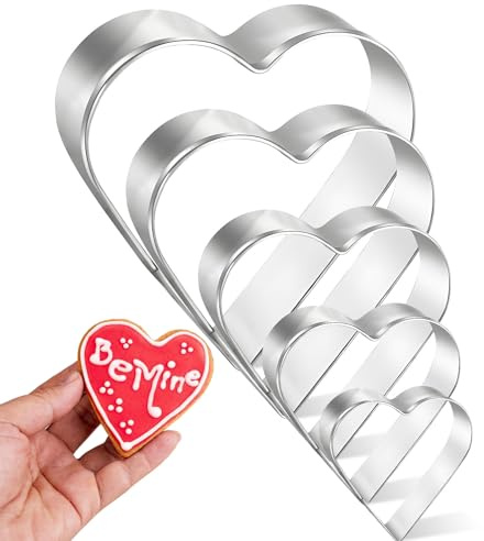 Heart Cookie Cutter, 5 Pcs Silver Heart Shaped Cookie Cutter Set, Stainless Steel Biscuit Cutters, DIY Valentines Day Present Pastry Making Equipment for Valentine's Day Weddings Anniversaries
