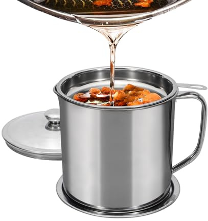 Stainless Steel Handled Bacon Grease Saver with Strainer, Lid & Non-Slip Tray, 1.8 L/60.8 Oz Kitchen Grease Container Strainer, Fine Mesh Cooking Oil Filter Storage, Grease Keeper Can Pot