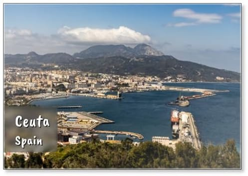 Kühlschrankmagnet mit Blick auf die Bucht und den Hafen von Ceuta (Spanien)