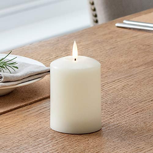 Lights4fun 3x TruGlow™ LED Echtwachskerzen mit warmweißer LED Flamme 10cm batteriebetrieb