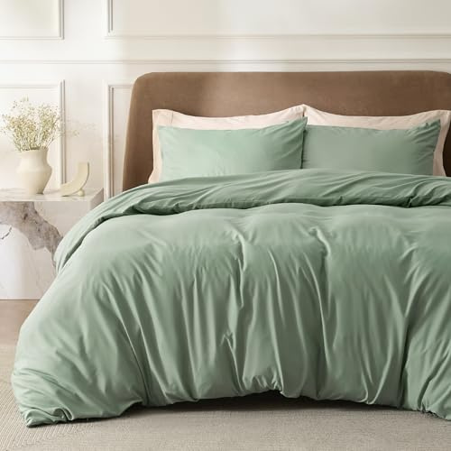 Bedsure King Size Bedding Set - Kingsize Brushed Microfiber Duvet Cover Set with Zipper Closure, Bed Quilt Cover with 2 Pillowcases, Sage Green | Includes 1 Duvet Cover And 2 Pillowcases Soft Touch Fabric Zip Closure Machine Washable Easy Care Comfortable Sleep