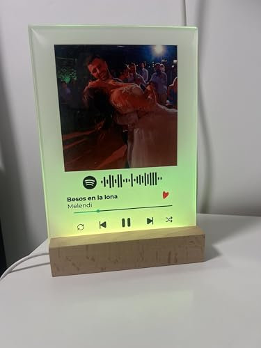 Genérico Placa Spotify Personalizada con Foto. Diseño con Código escaneable de Canción. Regalo de Cumpleaños Original, Regalos Pareja, Aniversario, San Valentín. Con Base con Luz de madera