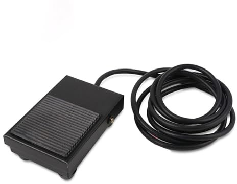 1 pz FS-1 AC 220V 10A 1NO 1NC SPDT Nero Superficie in gomma antiscivolo Interruttore momentaneo TFS-1 Interruttore a pedale 2M