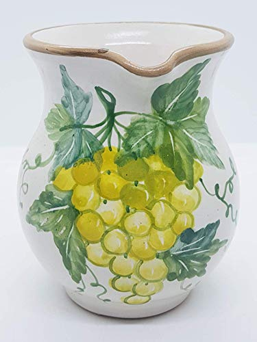 Brocca Linea Uva Realizzata e Dipinta a mano Le Ceramiche del Castello Nina Palomba Pezzo Unico dimensioni altezza 14 larghezza 15 centimentri