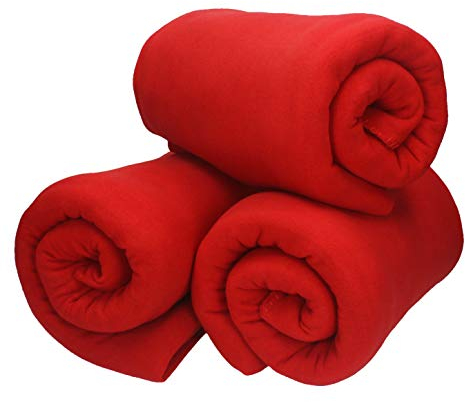 Betz Fleecedecke 3 Stück 130x170 cm 180g/m² – Weiche Wohndecke & Kuscheldecke – Flauschige Sofadecke als Tagesdecke – Leicht, wärmend & pflegeleicht – Farbe rot