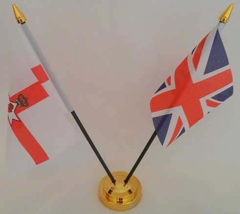 Northern Ireland Red Hand Of Ulster Union Jack 2 Flag Friendship Desktop Table Centrepiece Flag Flags With Gold Base Ideal For Party Conferences Office Display