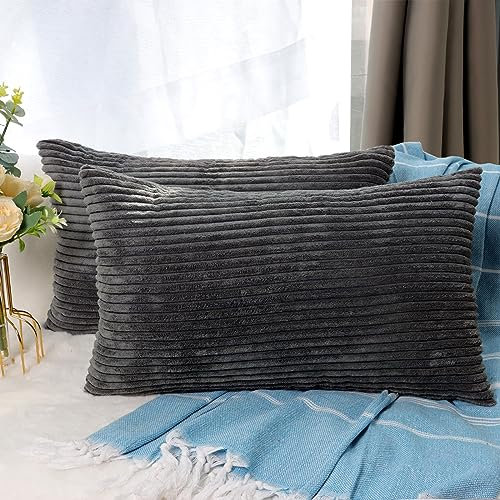 CALIYO Kissenhülle Kord Uni 2er Set, Kissenbezug 40 x 80 Kissenbezüge für Zierkissen Dekokissen Sofakissen Couchkissen in vielen Farben.