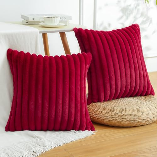 Sungeek Set of 2 Burgundy Faux Rabbit Fur Cushion Covers 40x40 cm, Soft Cozy Plush Striped Decorative Throw Pillow Covers 16x16 inch Velvet Square Pillowcases for Sofa Bedroom