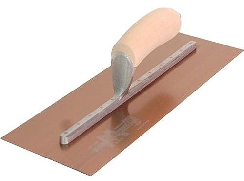 Llana alisadora PermaShape de Marshalltown, de forma plana, con mango de madera, de acero dorado, perfecta para yeseros y escayolistas, dimensiones: 330x127 mm