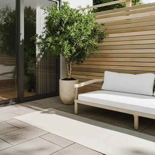 benuta Basic In- & Outdoor Teppich Lou - Weiß 80x300 cm - Wetterfest & UV-beständig - Multifunktional für Balkon, Terrasse, Garten - Küchenteppich & Wohnzimmerteppich - Pflegeleicht Robust
