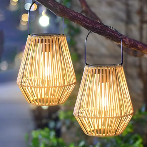 Solarlaterne für Außen, 2 Stück Solar Rattan Laternen Outdoor, Hängend/Stehend LED Gartendeko Solar Laternen für Draußen IP65 Wasserdicht Balkon Deko für Terrasse, Garten, Innenhof, Balkon (B)
