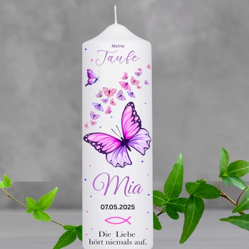 Personalisierte Taufkerze mit Taufspruch und einem Schmetterling in zarten Pink-und Violetttönen.Bedruckte Kerze,ideal für die Taufe oder als Patenkerze,geeignet für Kommunion-Geburtstag.Maße:25x8 cm