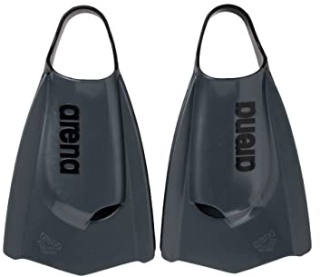 arena Powerfin Pro II Palmes de Piscine d'Entraînement, Palmes de Piscine Adulte, Palmes 100% Silicone, Palmes de Piscine Courtes et Confortables, Noir, 36-37