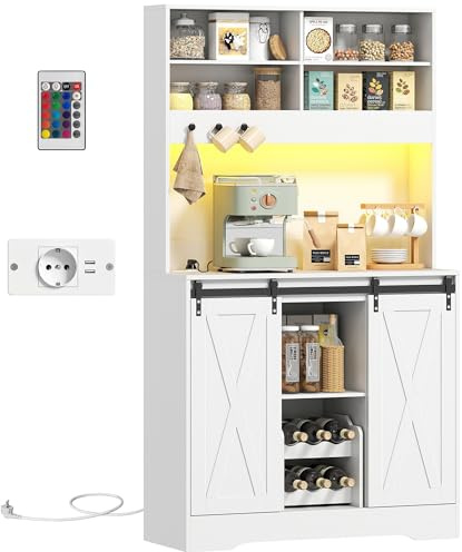 HOMCOM Credenza Cucina Alto Rustico 180cm, Mobile Dispensa con Prese di Ricarica, Luci LED, Portabottiglie, Piano Portamicroonde, Ripiani Aperti, Ante Scorrevoli, Foro Passacavi Sala da Pranzo, Bianco