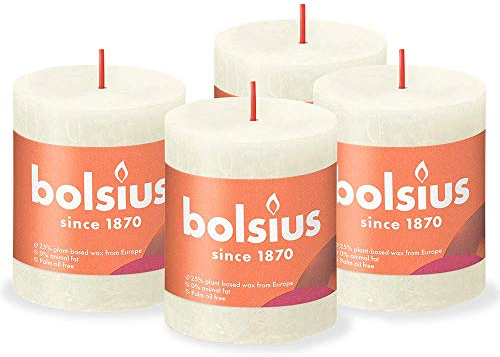 Bolsius Rustik Stumpenkerzen - Weiß - 4 Stück - 8 x 7 cm - Länge Brenndauer 35 Stunden - Unparfümierte - Natürliches Pflanzenwachs - Ohne Palmöl