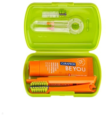 Curaprox Ortho Reseset – Munvård för tandställning | Ultramjuk tandborste och interdentalborstar | Grönt set | Tillverkad i Schweiz