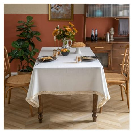 BCughia Tischdecke 140x300 Weiß, Tischdecken Fleckenabweisend Rechteckig Polyester Einfarbig mit Quasten Tischbedeckung für Küche Esstisch Dekoration