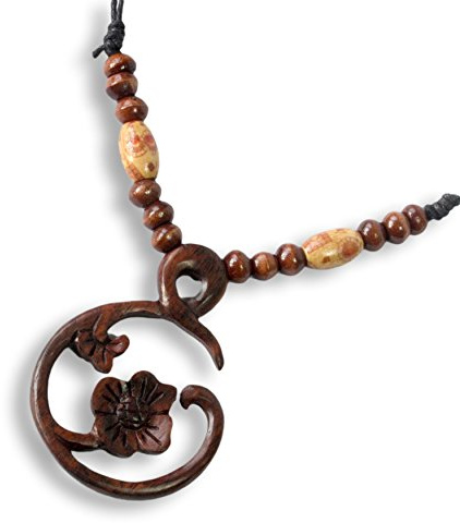Island Piercings Halskette Anhänger aus Holz Maori Handarbeit längenverstellbar N249