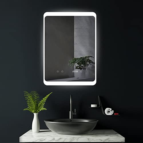 HOKO LED Badspiegel 50x70 cm KÖLN mit Beschlagfrei und Digitaluhr. Design Wandspiegel fürs Bad. Dieser Spiegel mit Beleuchtung ist mit Touch Schalter und mit Wandschalter bedienbar.
