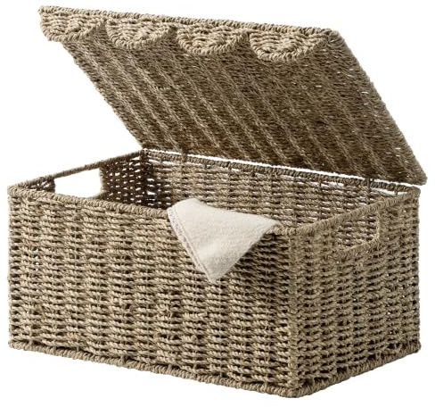 StorageWorks Scalloped Edge Wicker Basket, Seagrass Storage Baskets for Living Room, Bedroom, 15 L x 11 ¼ W x 7 H