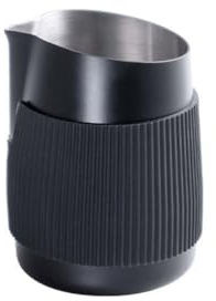 NiuLumea Brocca schiumalatte in acciaio inox, 420 ml, design senza manici con bocca smussata per versare senza intoppi, corpo in silicone isolato per resistenza al calore