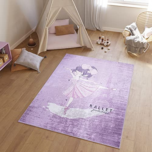TAPISO Emma Kinderteppich Lila Ballerina Antirutsch 120 x 170 cm | Waschbar bei 30 Grad bedruckter Kinderteppich Kinderzimmer Jugendzimmer Modern OEKO-TEX