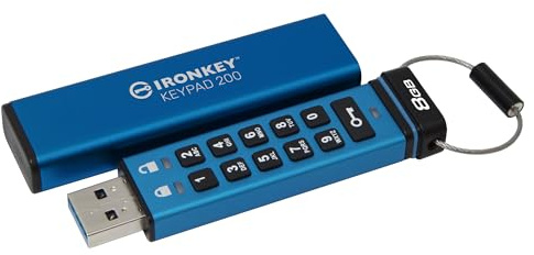 Kingston IronKey Keypad 200 8GB Verschlüsselter USB | Alphanumerische Tastatur | Multi-Pin-Zugang | XTS-AES 256-bit | FIPS 140-3 Level 3 Zertifiziert (Ausstehend) | IKKP200/8GB, Blau