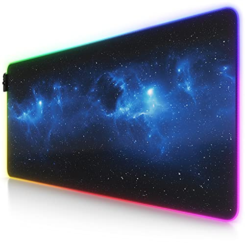 CSL-Computer – XXL RGB Gaming Mauspad – LED Schreibtischunterlage – 900 x 400 mm Übergröße – XXL Mauspad – Multi Color – 11 Beleuchtungsmodi – 7 LED-Farben Plus 4 Effektmodi – waschbar – Sterne