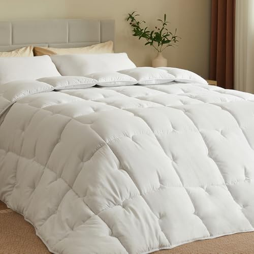 CASABEL Couette 200x200 cm Chaude Grand Froid Diamant – Blanc – Garnissage densité 700 GSM - Fibre Creuse Haute – Traitement Anti-acarien, bactérien, moisissures – Couverture 1/2 Personnes