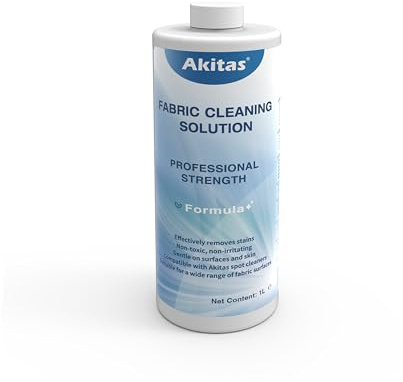 Akitas Detergente per Tappeti 1L Schiuma Ridotta Profumo Floreale Per Divani Moquette Auto Compatibile con Lavamoquette Rimuove Macchie e Odori di Animali