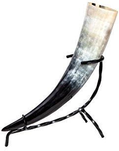 Frera Trinkhorn, 500-590 ml, 0,5-0,59l, Methorn inkl. Tischständer, lebensmittelechtes Naturhorn, Naturfarbe, poliert