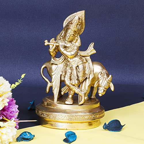 ARTVARKO Brass Lord Krishna God Murti Statue of Love Flûte jouant avec vache et paon Décoration d'intérieur Salon Pooja Room Mandir Temple (L x l x H 12,7 x 10,2 x 17,8 cm)