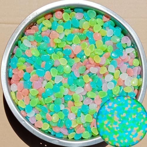 KARLOR 300 Stück Bunt Leuchtsteine Kieselsteine Harz Leuchtende Steine bunt Leuchtkiesel Nachtleuchtend Steine Floureszierende Pebble Steine für Aquarium Garten Dekorsteine 1cm/300pcs