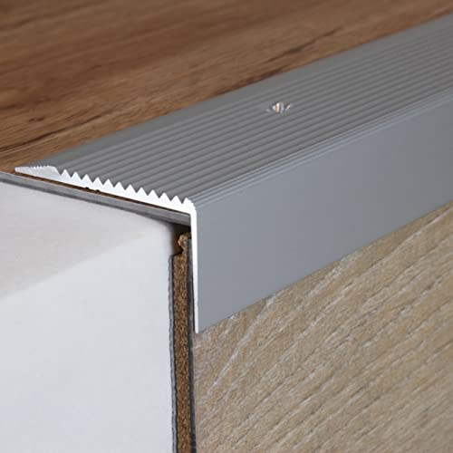 PROVISTON | Treppenkante | Aluminium eloxiert | Silber | Breite 50 mm | Höhe 28 mm | Länge 1000 mm | Gebohrt | Treppenkantenprofil | Treppenwinkel | Winkelprofil | Kombiwinkel | 1 Stück