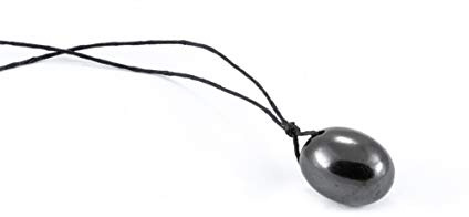 SN NATURSTEIN UG - Collana Shungite Forma Oliva | Pietra preziosa e curativa originaria della Carelia - Protezione Radiazioni Cellulare e EMF - Pietra 28 mm