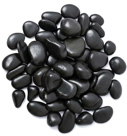 HSDLEWJ 1 kg Natural Pebbles, 3-5 cm Black Polished River Stones, Decorative Pebbles River Rocks for Bamboo Plants, Aquariums, Vase Fillers, Fairy Garden, Aquarium Decoration